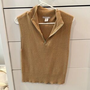Sweater vest